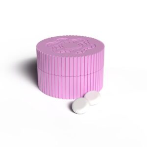 Ružová nádobka na cestovanie